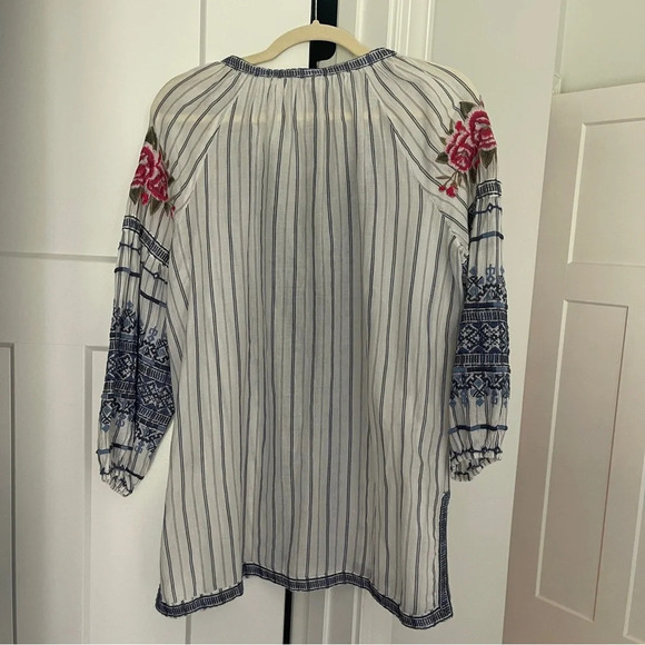 Johnny Was Striped White Cotton V Neck Blouse Tunic Top - Picture 6 of 7